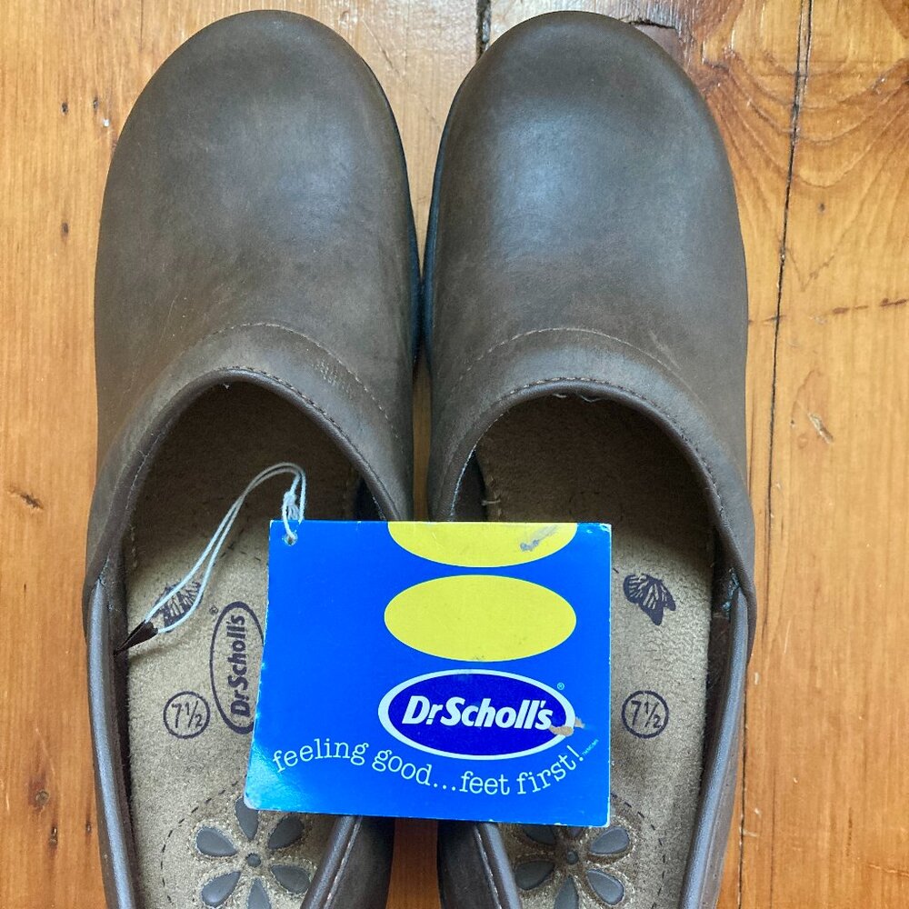 NWT Dr Scholl's Size 7.5 Bernice Brown Clogs
